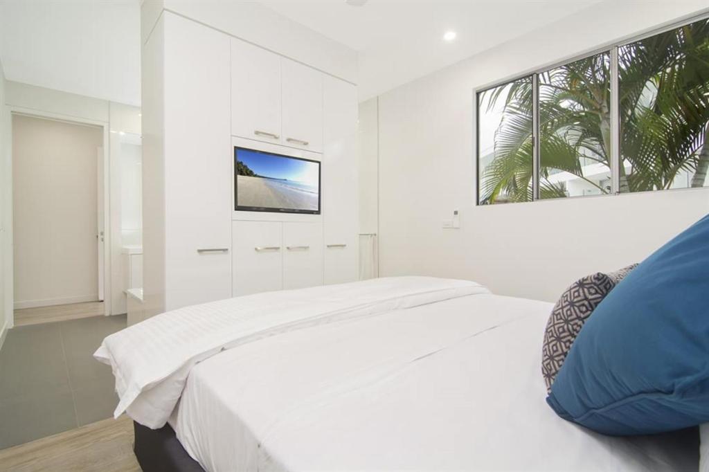 Pool Resort Port Douglas Exteriör bild