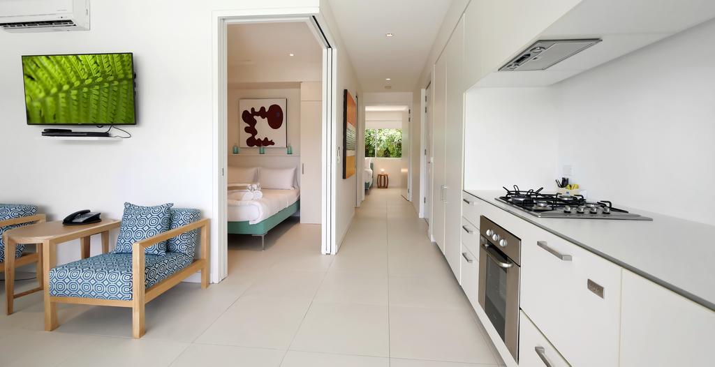 Pool Resort Port Douglas Rum bild